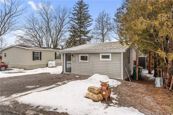 $200,000 | 6701 Upper Drive, Castile, NY 14427