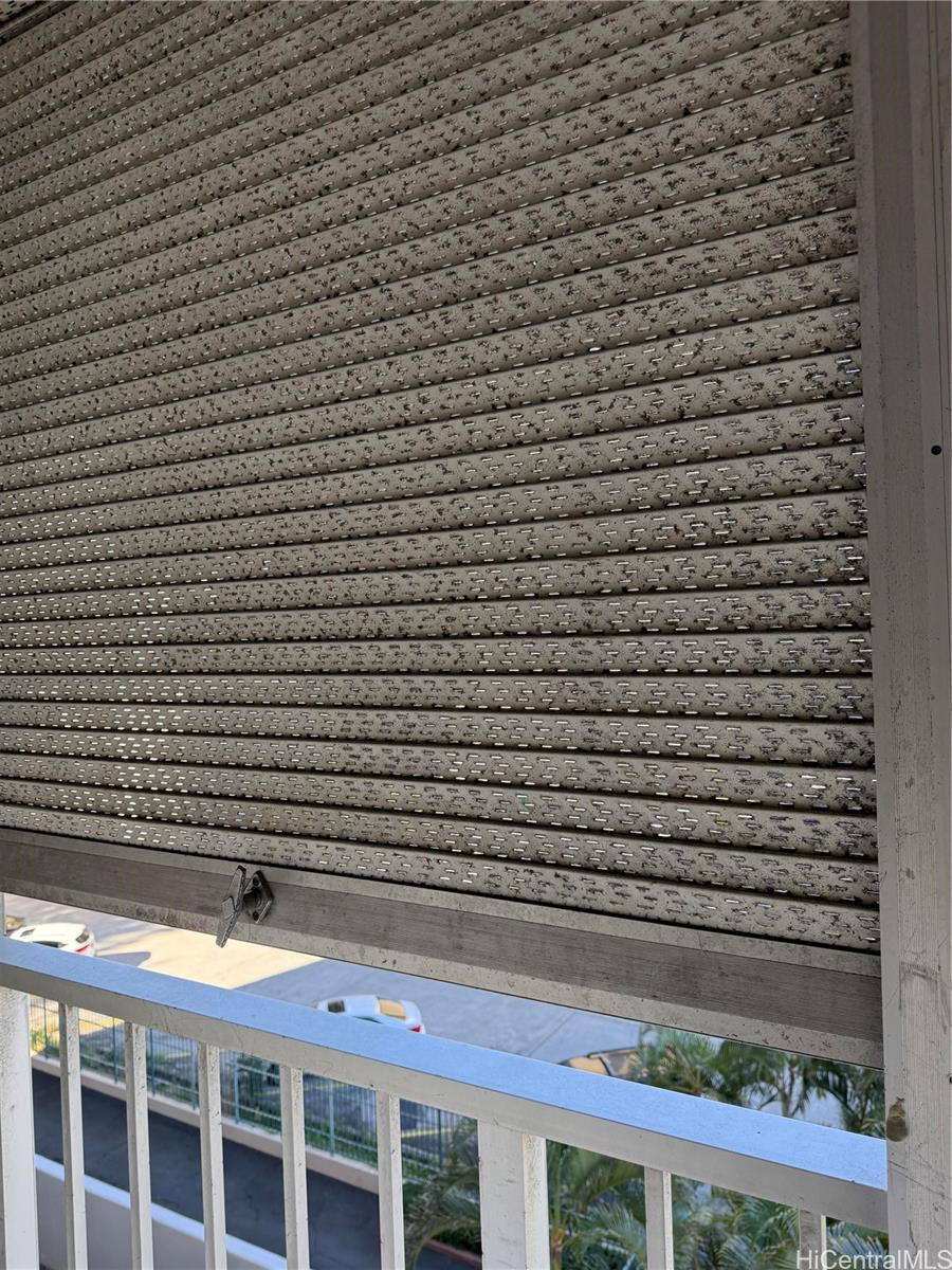 1226 Alexander Street, Unit 505 Honolulu, HI 96826 - Photo 15 of 24 a view of a building with a window