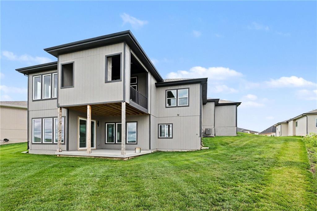 11275 South Gleason Road Olathe, KS 66061 - Photo 38 of 40