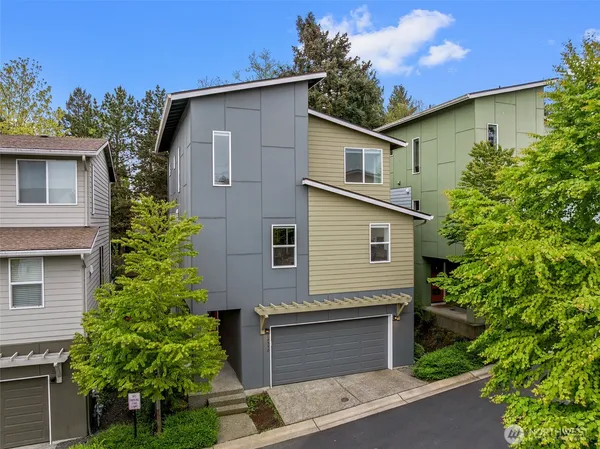 $1,175,000 | 14590 36th Avenue Northeast, Lake Forest Park, WA 98155