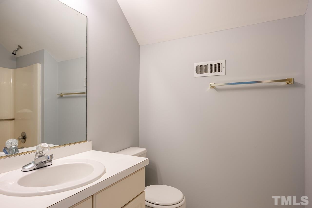6916 Spring Drive Raleigh, NC 27613 - Photo 17 of 21