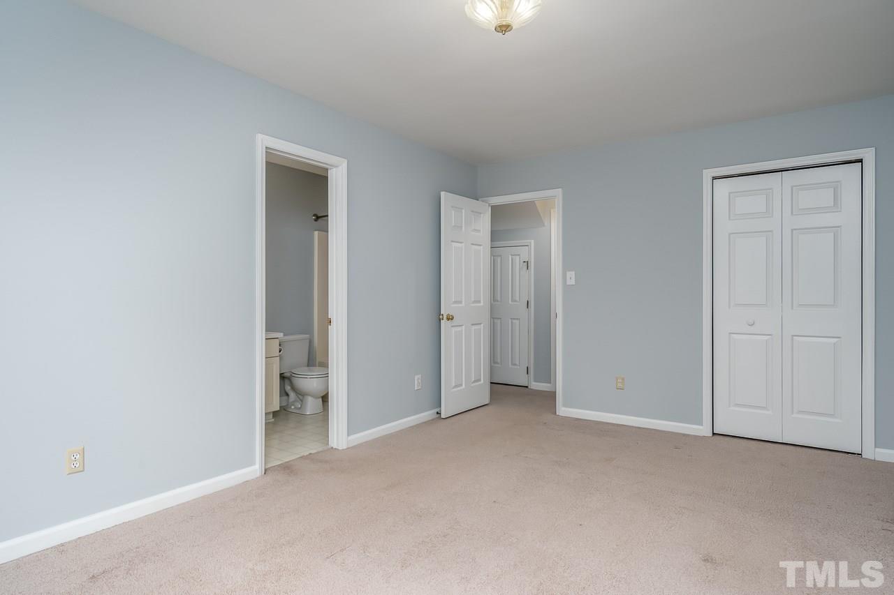 6916 Spring Drive Raleigh, NC 27613 - Photo 10 of 21