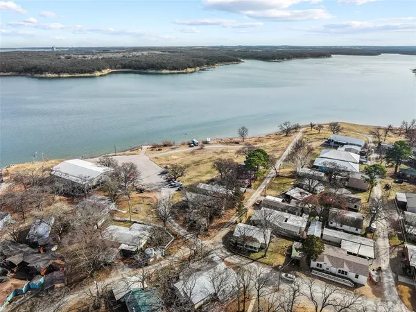 $199,000 | 28 Air Force Drive, Pottsboro, TX 75076