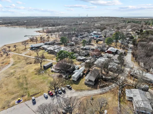 $199,000 | 28 Air Force Drive, Pottsboro, TX 75076