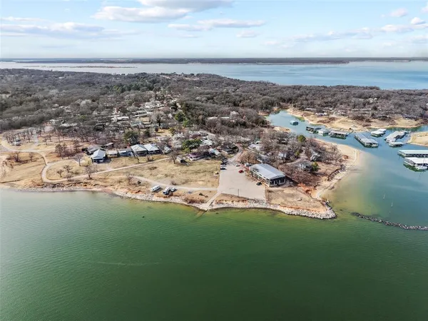 $199,000 | 28 Air Force Drive, Pottsboro, TX 75076