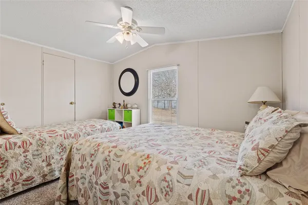 $199,000 | 28 Air Force Drive, Pottsboro, TX 75076