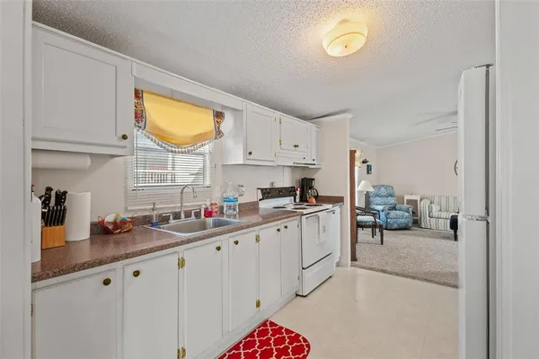 $199,000 | 28 Air Force Drive, Pottsboro, TX 75076