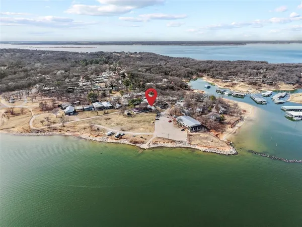 $199,000 | 28 Air Force Drive, Pottsboro, TX 75076