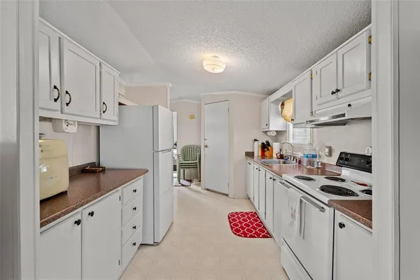 $199,000 | 28 Air Force Drive, Pottsboro, TX 75076