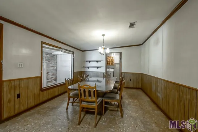 $225,000 | 11837 East Subdivision Road, Port Allen, LA 70767