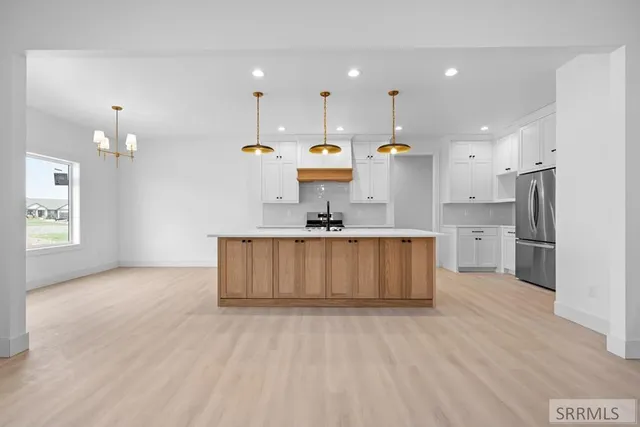 $850,000 | 5804 Dune Village Way, Idaho Falls, ID 83404