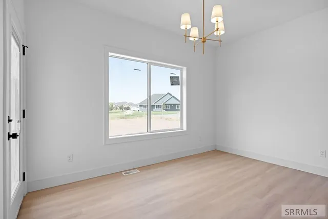 $850,000 | 5804 Dune Village Way, Idaho Falls, ID 83404