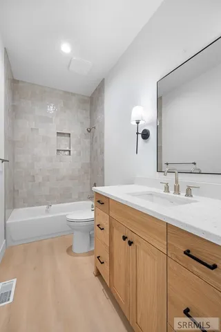 $850,000 | 5804 Dune Village Way, Idaho Falls, ID 83404