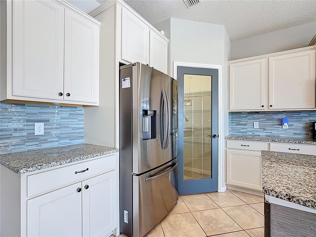 8843 Conway Road Polk City, FL 33868 - Photo 17 of 63