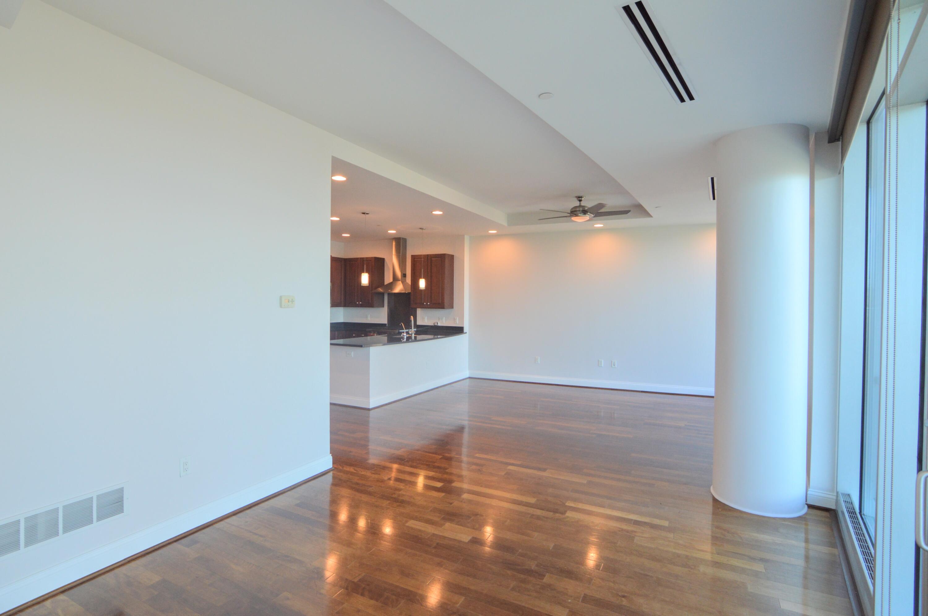 1 Roebling Way, Unit 602 Covington, KY 41011 - Photo 16 of 49