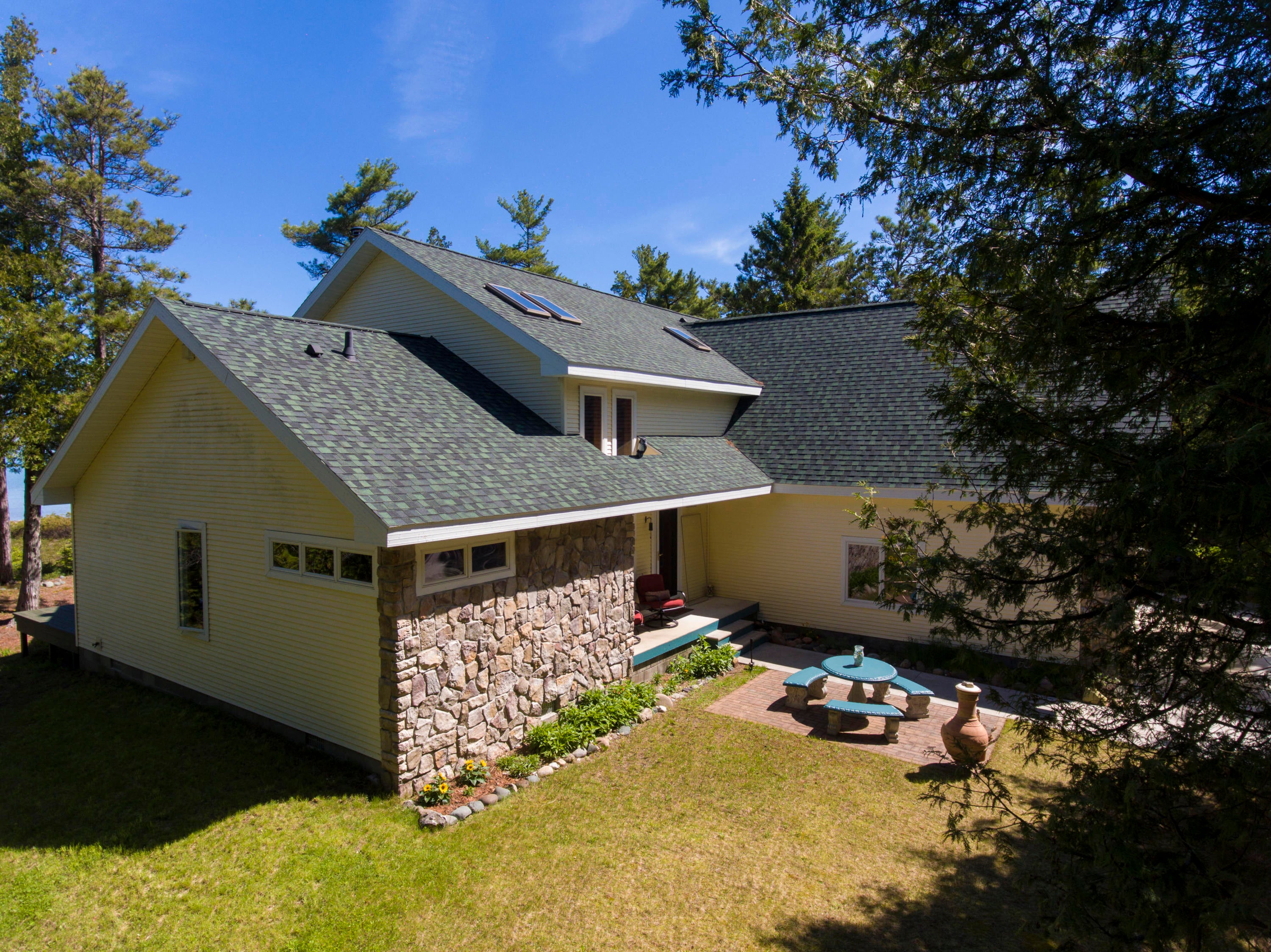 7121 Albany Point Road Presque Isle, MI 49777 - Photo 4 of 53 Gallery Image 4