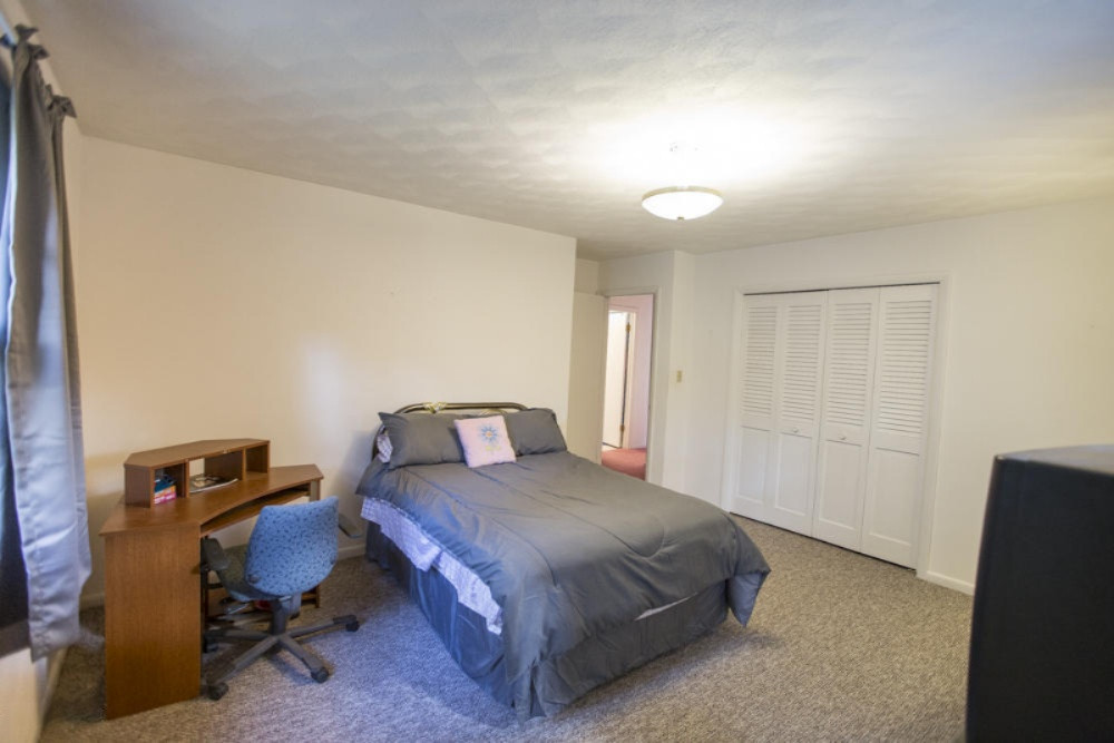 2202 Ruth Court Niles, MI 49120 - Photo 20 of 31 Bedroom 2-2