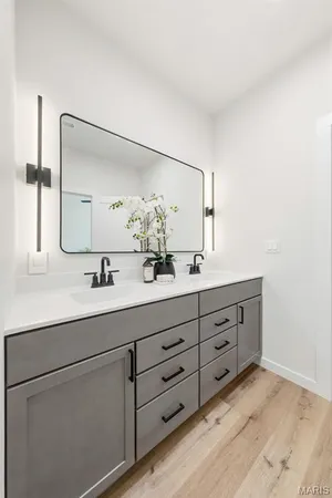 $285,000 | 160 B Field Crossing Drive, Highland, IL 62249