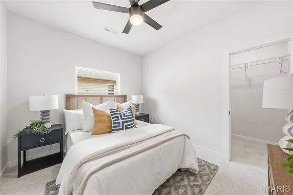 $285,000 | 160 B Field Crossing Drive, Highland, IL 62249