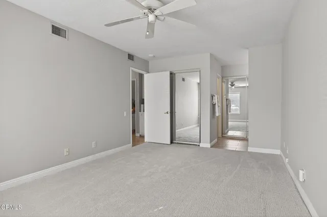 $549,500 | 25702 Vista Fairways Drive, Valencia, CA 91355