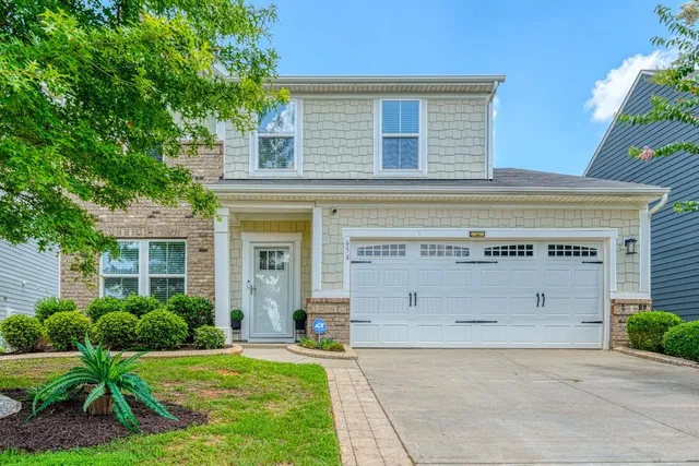 $329,900 | 654 Windward Lane, Duncan, SC 29334