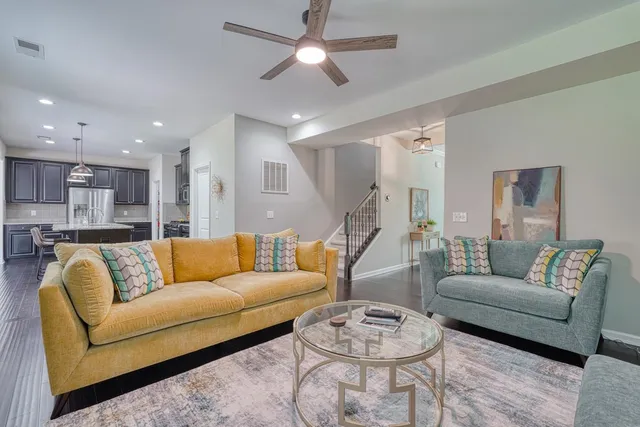 $329,900 | 654 Windward Lane, Duncan, SC 29334