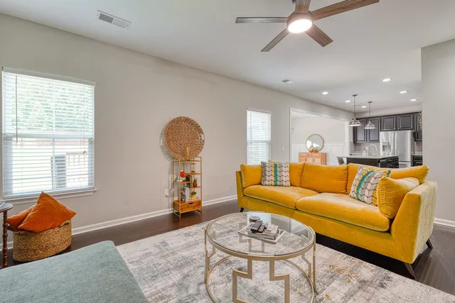 $329,900 | 654 Windward Lane, Duncan, SC 29334