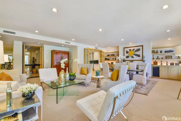 $11,000 | 1150 Sacramento Street, Unit 201, San Francisco, CA 94108