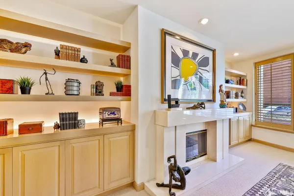 $11,000 | 1150 Sacramento Street, Unit 201, San Francisco, CA 94108