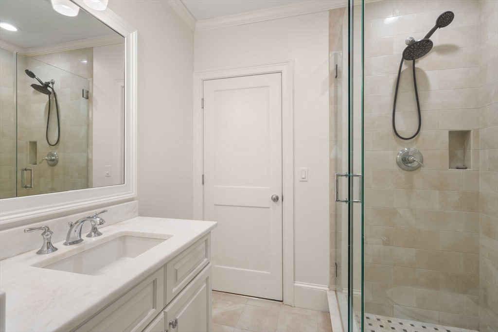 59 Cleveland Road Wellesley, MA 02481 - Photo 25 of 29