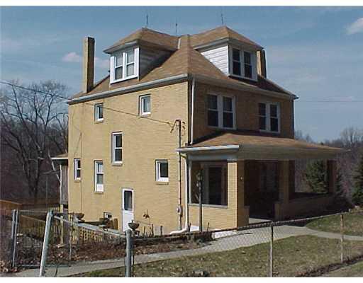 1120 Winfield Road Cabot, PA 16023 - Photo 1 of 13 Exterior Front.