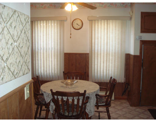 77 Sunapee Street Springfield, MA 01108 - Photo 13 of 28 a dining room with furniture and window