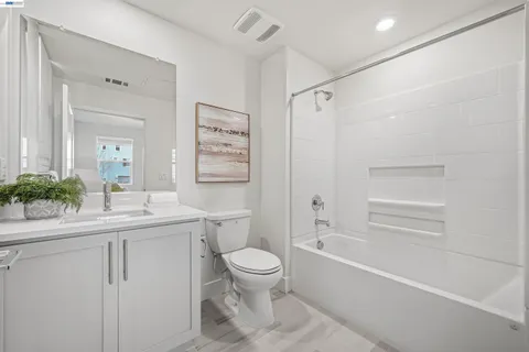 $999,000 | 9620 Seawind Way, Newark, CA 94560