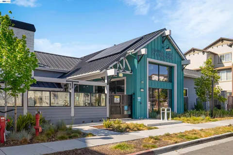 $999,000 | 9620 Seawind Way, Newark, CA 94560