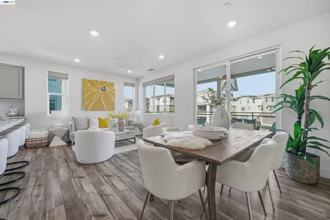 $999,000 | 9620 Seawind Way, Newark, CA 94560