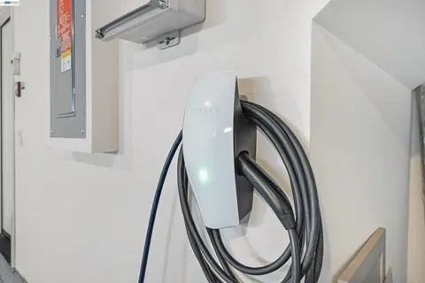 $999,000 | 9620 Seawind Way, Newark, CA 94560