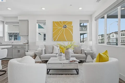 $999,000 | 9620 Seawind Way, Newark, CA 94560