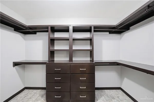 $2,000 | 4000 South Las Nubes Street, Pharr, TX 78577
