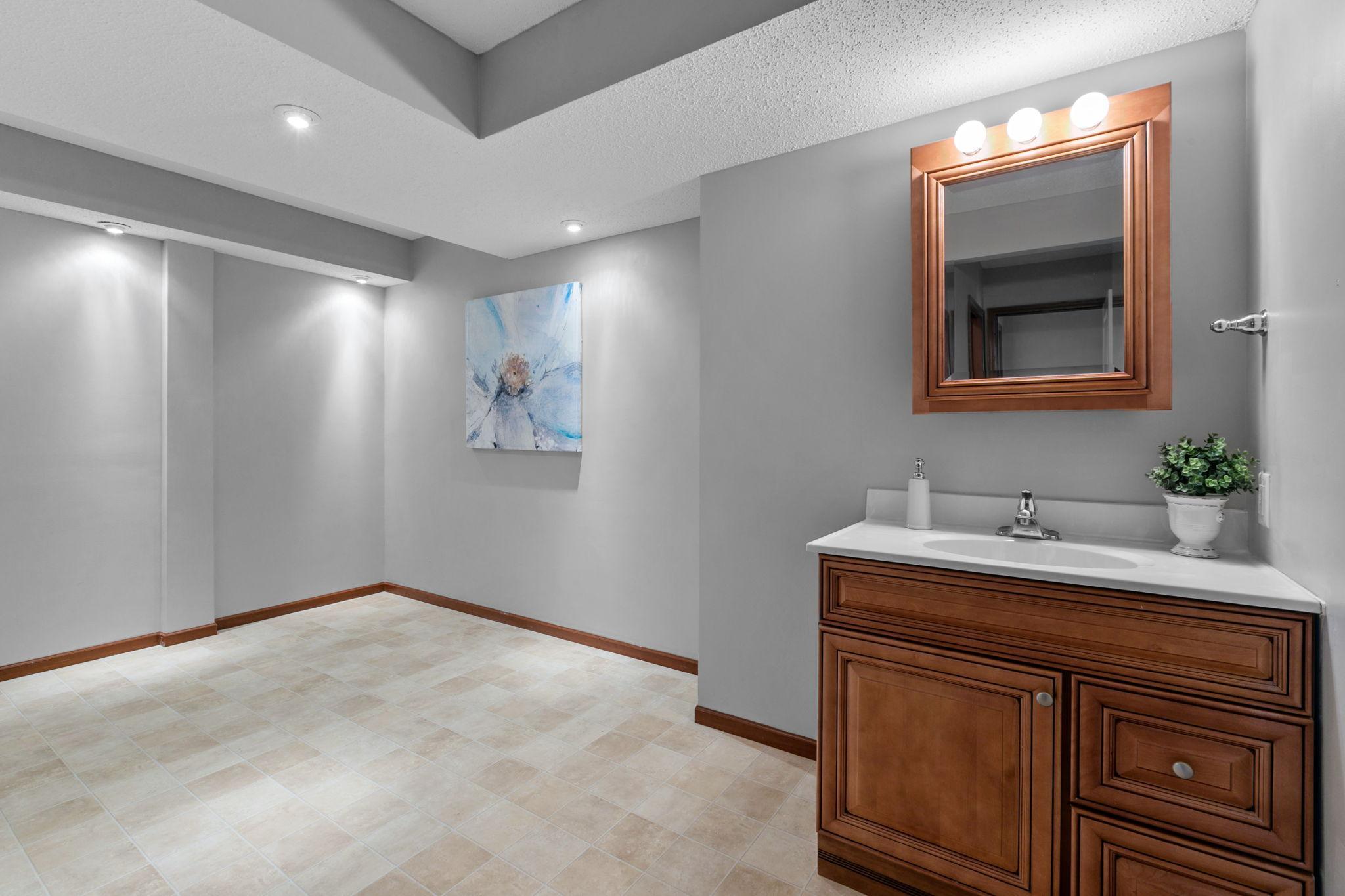 6248 Ranier Lane North Maple Grove, MN 55311 - Photo 34 of 46 Gallery Image 34