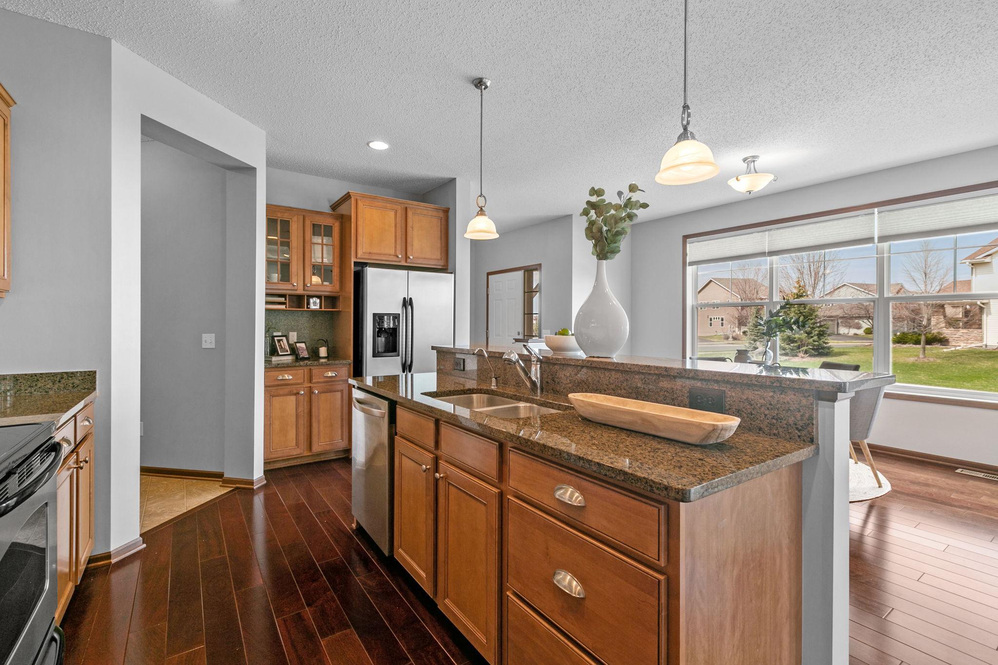 6248 Ranier Lane North Maple Grove, MN 55311 - Photo 6 of 46 Gallery Image 6