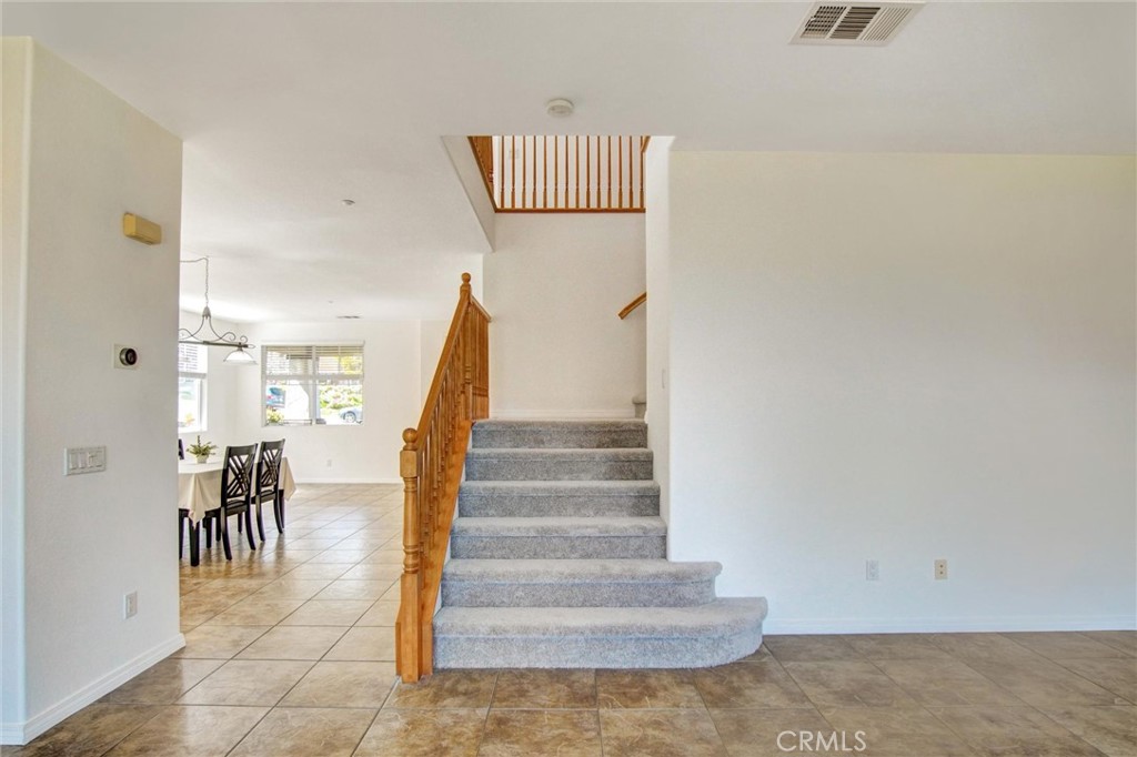 9350 Dauchy Avenue Riverside, CA 92508 - Photo 11 of 34