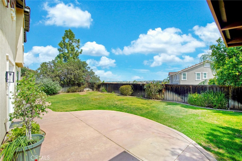 9350 Dauchy Avenue Riverside, CA 92508 - Photo 8 of 34