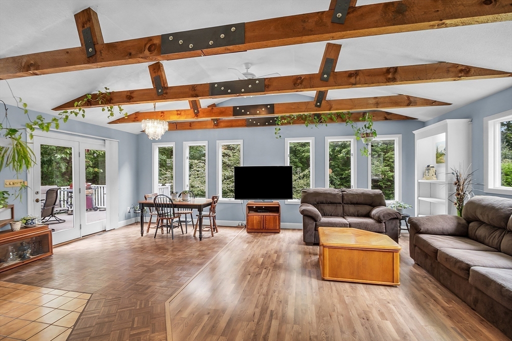 175 Carlisle Road Westford, MA 01886 - Photo 12 of 39 Gallery Image 12