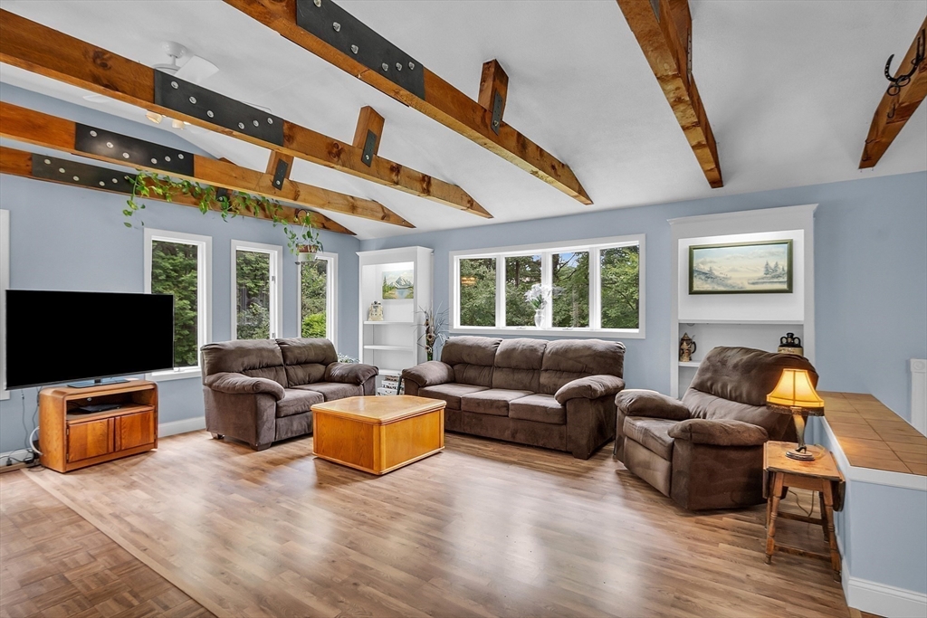 175 Carlisle Road Westford, MA 01886 - Photo 3 of 39 Gallery Image 3