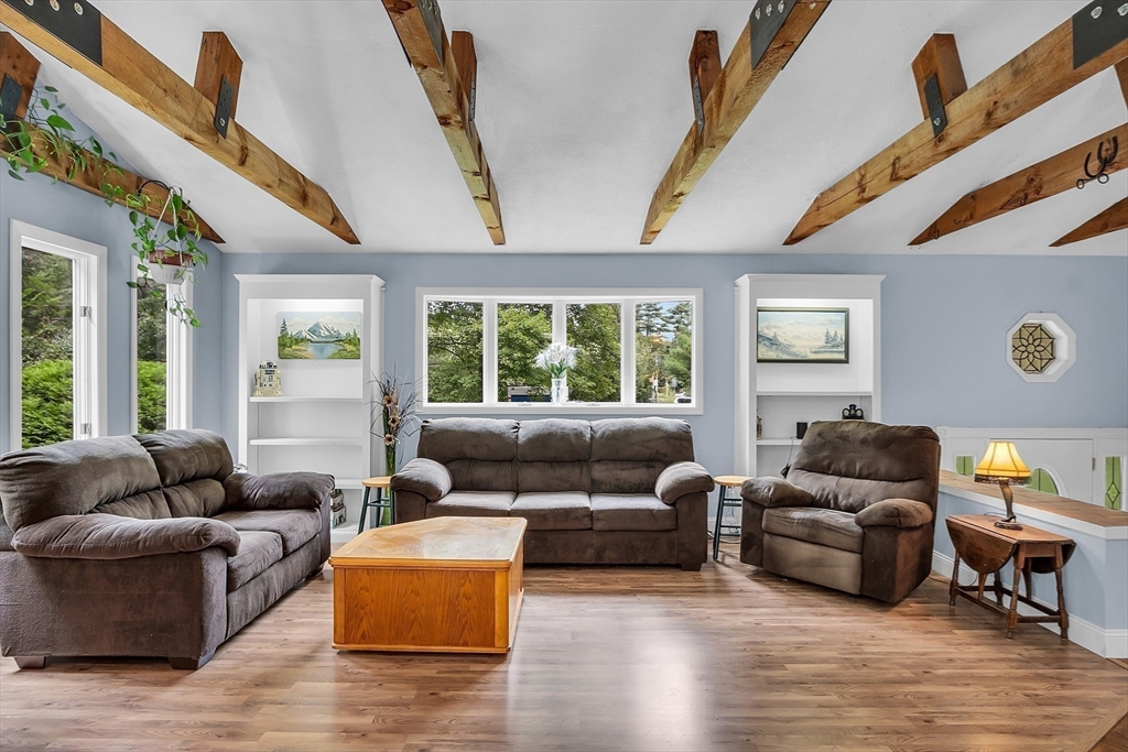 175 Carlisle Road Westford, MA 01886 - Photo 4 of 39 Gallery Image 4