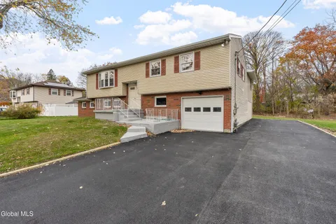 $450,000 | 53 Eberle Road, Colonie, NY 12110