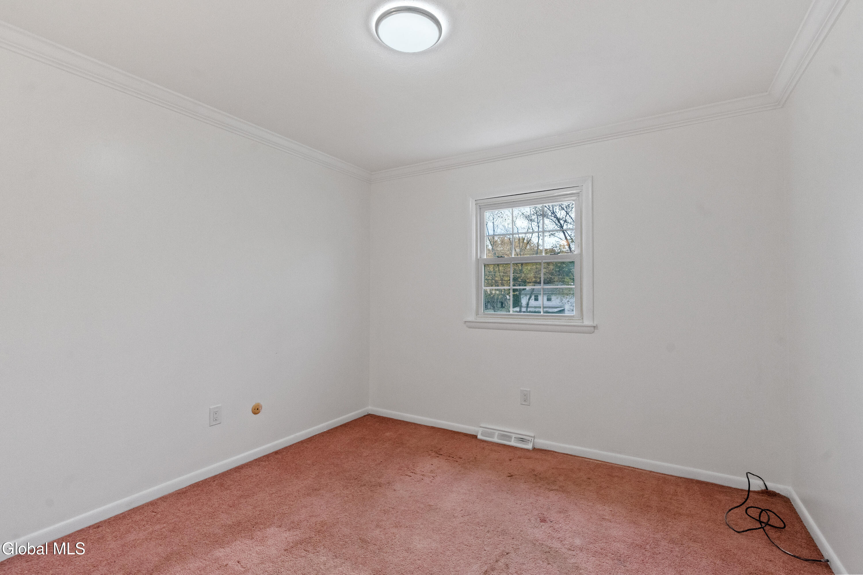 53 Eberle Road Colonie, NY 12110 - Photo 12 of 46 12