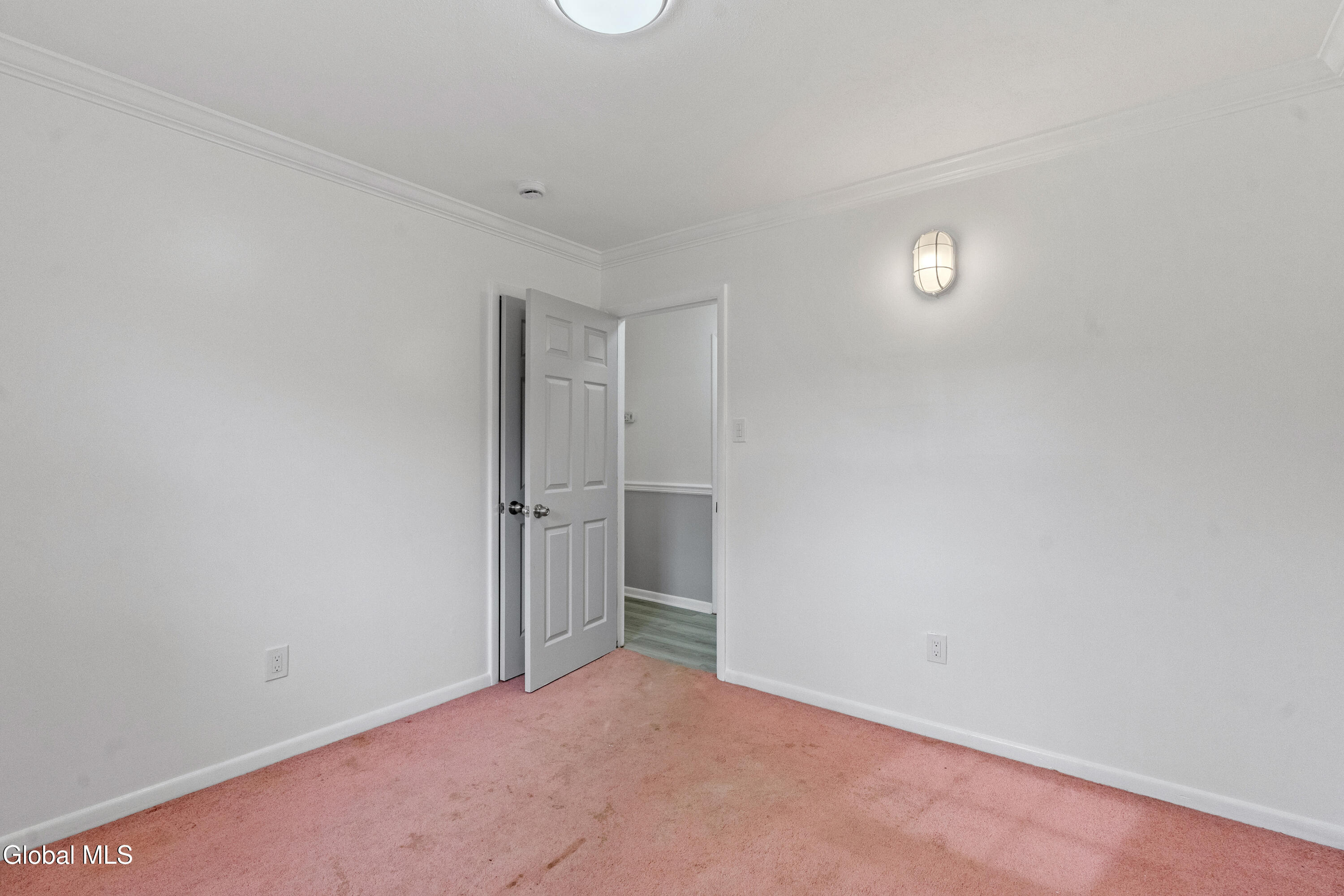 53 Eberle Road Colonie, NY 12110 - Photo 13 of 46 13