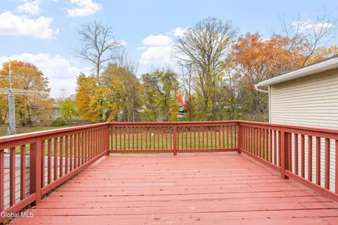 $450,000 | 53 Eberle Road, Colonie, NY 12110