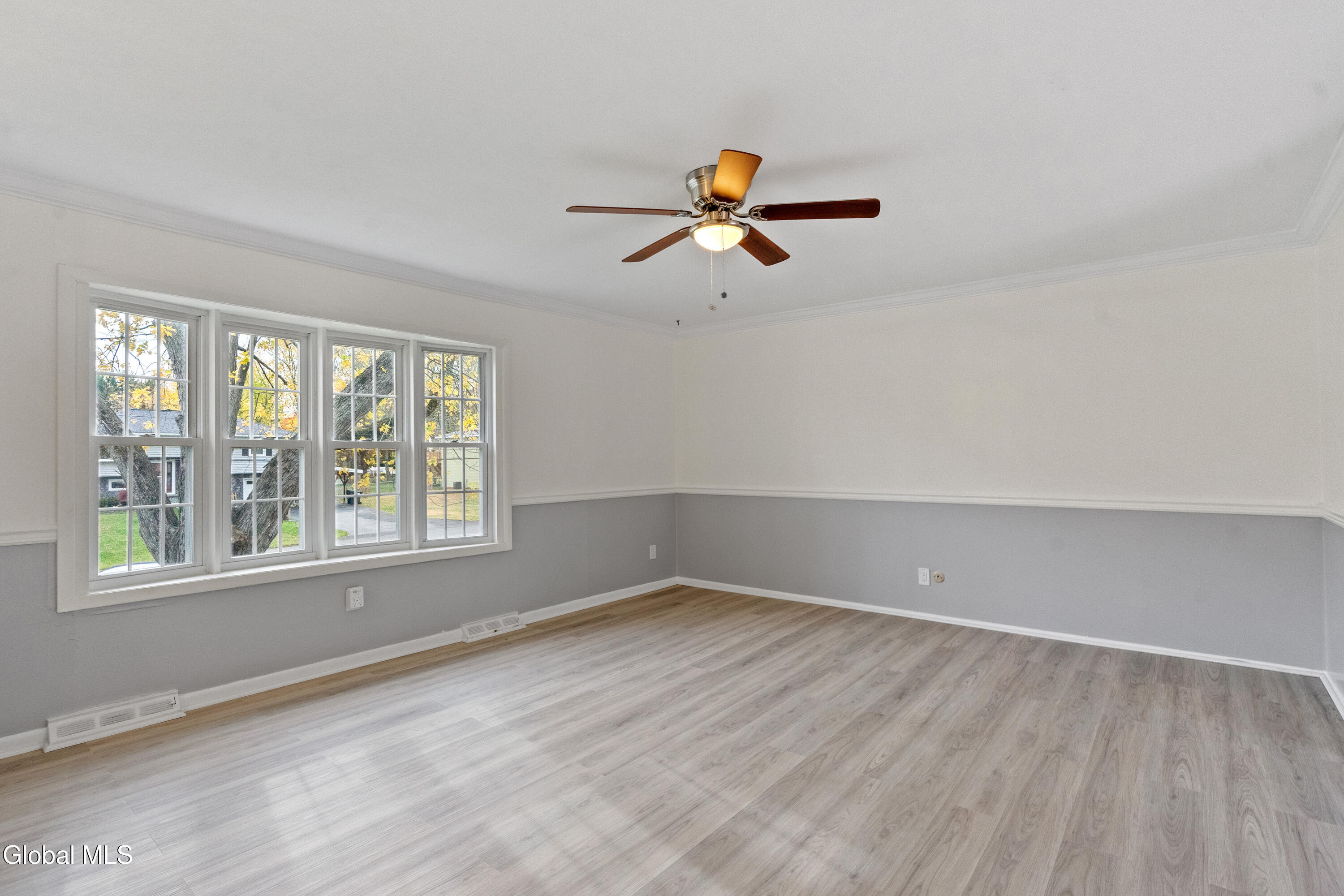 53 Eberle Road Colonie, NY 12110 - Photo 6 of 46 6